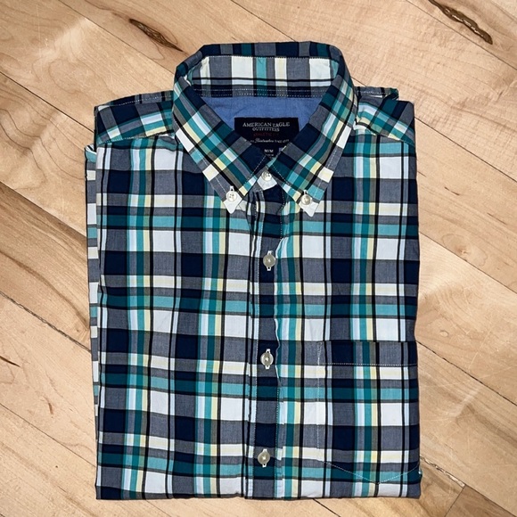 Men’s American Eagle Long Sleeve Button Down​ - Picture 1 of 3